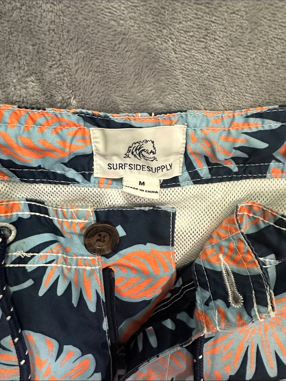 Navy Tropical Floral Swim Shorts - Men SW001
